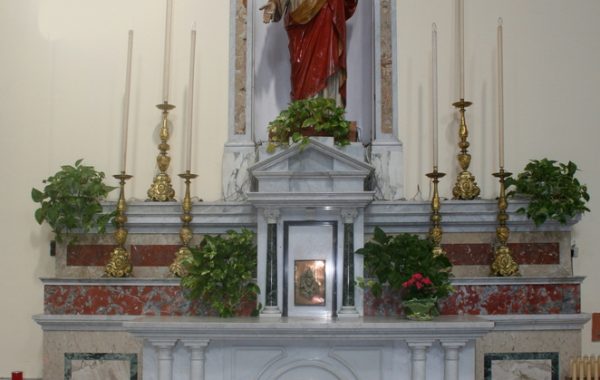 Altare Sacro Cuore